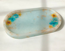 Load image into Gallery viewer, Medium Oval Trinket Tray