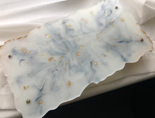 Load image into Gallery viewer, Luxury Handmade Resin Tray