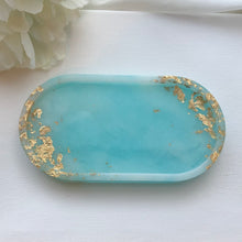 Load image into Gallery viewer, Medium Oval Trinket Tray