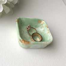 Load image into Gallery viewer, Square Shaped Trinket Accessory Holder
